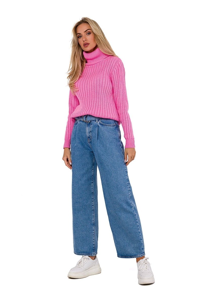 Turtleneck Moe - Outerwear